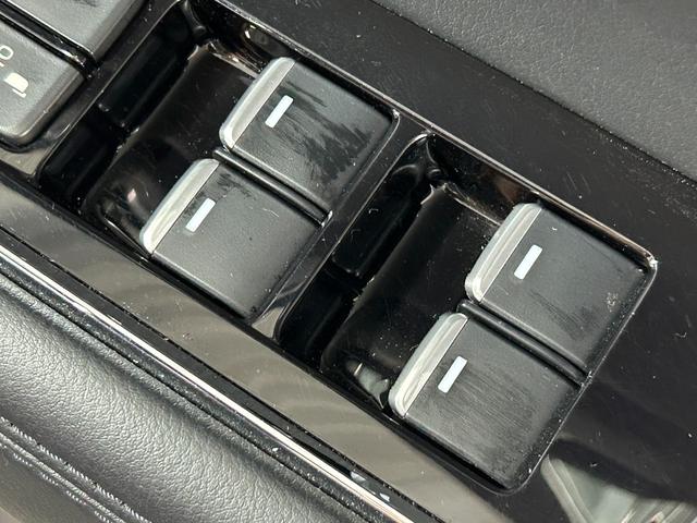 ＣＸ－８ ＸＤ　Ｌパッケージ　赤革シート　ＢＯＳＥサウンド　純正１０．２５ｉｎｃナビＴＶ　３６０カメラ　後席モニター　パワーシート／ヒーター／エアコン　電動リアゲート　ヘッドアップＤ　レーダーＣ　衝突軽減Ｂ　レーンアシスト（25枚目）