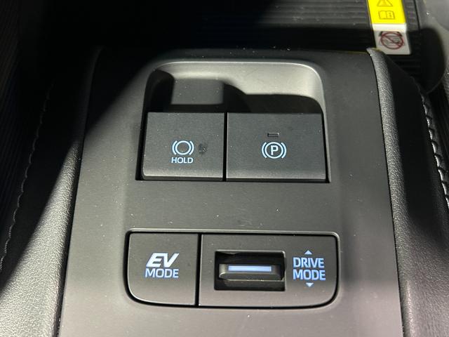 ハリアーハイブリッド Ｚ　モデリスタエアロ　ＪＢＬサウンド　純正１２．３ｉｎｃナビＴＶ　３６０カメラ　デジタルインナーミラー　ハーフレザー　電動リアゲート　ヘッドアップＤ　レーダーＣ　衝突軽減Ｂ　ＬＴＡ　ＢＳＭ　置き型充電（10枚目）