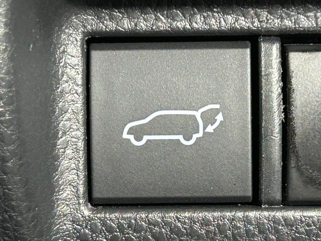 ハリアーハイブリッド Ｚ　モデリスタエアロ　ＪＢＬサウンド　純正１２．３ｉｎｃナビＴＶ　３６０カメラ　デジタルインナーミラー　ハーフレザー　電動リアゲート　ヘッドアップＤ　レーダーＣ　衝突軽減Ｂ　ＬＴＡ　ＢＳＭ　置き型充電（43枚目）