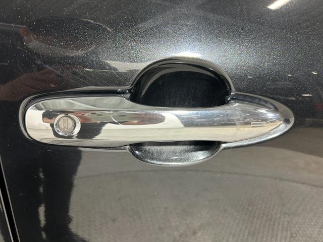 ハリアーハイブリッド Ｚ　モデリスタエアロ　ＪＢＬサウンド　純正１２．３ｉｎｃナビＴＶ　３６０カメラ　デジタルインナーミラー　ハーフレザー　電動リアゲート　ヘッドアップＤ　レーダーＣ　衝突軽減Ｂ　ＬＴＡ　ＢＳＭ　置き型充電（62枚目）