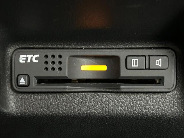 【ビルトインＥＴＣ装着車両】　防犯対策バッチリ！！！　高速走行もスムーズにお支払いが可能な装備！！！　セットアップも当社で可能です！！！