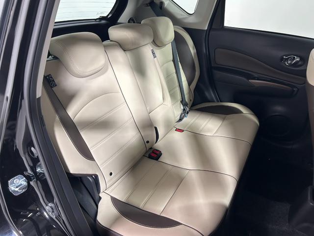 ノート ｅ－パワー　メダリスト　ベージュレザーシート　純正ナビＴＶ　３６０カメラ　デジタルインナーミラー　衝突軽減ブレーキ　レーンアシスト　スマートキー　プッシュスタート　クリアランスソナー　ドライブレコーダー　ＥＴＣ（15枚目）