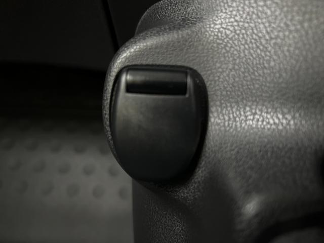 ノート ｅ－パワー　メダリスト　ベージュレザーシート　純正ナビＴＶ　３６０カメラ　デジタルインナーミラー　衝突軽減ブレーキ　レーンアシスト　スマートキー　プッシュスタート　クリアランスソナー　ドライブレコーダー　ＥＴＣ（24枚目）