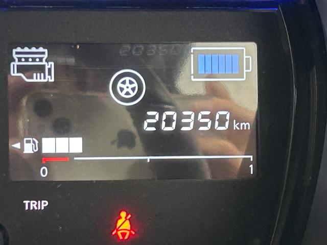 ノート ｅ－パワー　メダリスト　ベージュレザーシート　純正ナビＴＶ　３６０カメラ　デジタルインナーミラー　衝突軽減ブレーキ　レーンアシスト　スマートキー　プッシュスタート　クリアランスソナー　ドライブレコーダー　ＥＴＣ（38枚目）