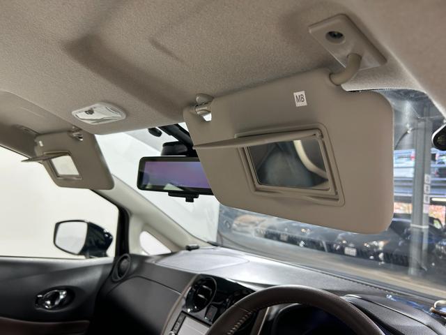 ノート ｅ－パワー　メダリスト　ベージュレザーシート　純正ナビＴＶ　３６０カメラ　デジタルインナーミラー　衝突軽減ブレーキ　レーンアシスト　スマートキー　プッシュスタート　クリアランスソナー　ドライブレコーダー　ＥＴＣ（44枚目）