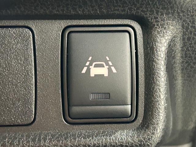 ノート ｅ－パワー　メダリスト　ベージュレザーシート　純正ナビＴＶ　３６０カメラ　デジタルインナーミラー　衝突軽減ブレーキ　レーンアシスト　スマートキー　プッシュスタート　クリアランスソナー　ドライブレコーダー　ＥＴＣ（51枚目）