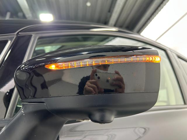 ノート ｅ－パワー　メダリスト　ベージュレザーシート　純正ナビＴＶ　３６０カメラ　デジタルインナーミラー　衝突軽減ブレーキ　レーンアシスト　スマートキー　プッシュスタート　クリアランスソナー　ドライブレコーダー　ＥＴＣ（59枚目）