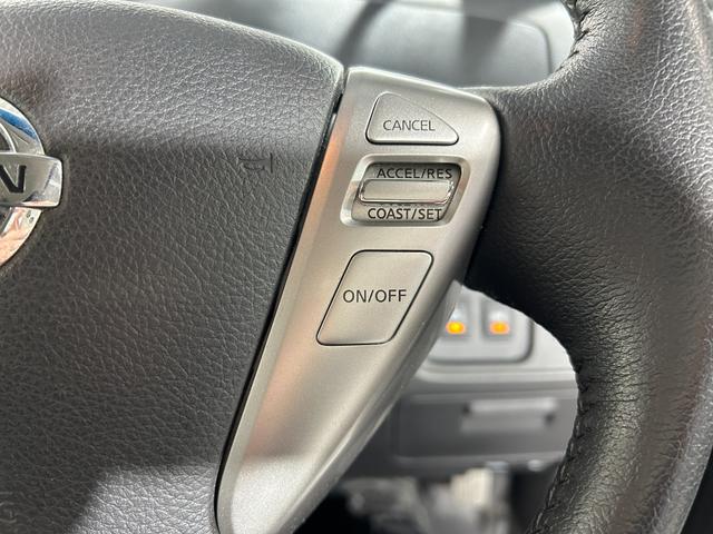 セレナ Hスター Vセレ+セーフティクロスギア SHV Aセフ 黒革シート 純正ナビTV 360カメラ フリップダウンモニター クルーズコントロール 衝突軽減ブレーキ レーンアシスト 両側パワースライドドア クリアランスソナー リアオートエアコン ETC(6枚目)