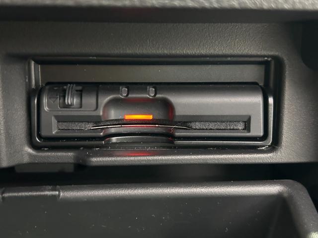 セレナ Hスター Vセレ+セーフティクロスギア SHV Aセフ 黒革シート 純正ナビTV 360カメラ フリップダウンモニター クルーズコントロール 衝突軽減ブレーキ レーンアシスト 両側パワースライドドア クリアランスソナー リアオートエアコン ETC(7枚目)