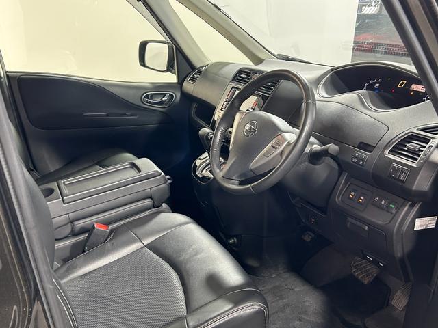 セレナ Hスター Vセレ+セーフティクロスギア SHV Aセフ 黒革シート 純正ナビTV 360カメラ フリップダウンモニター クルーズコントロール 衝突軽減ブレーキ レーンアシスト 両側パワースライドドア クリアランスソナー リアオートエアコン ETC(26枚目)