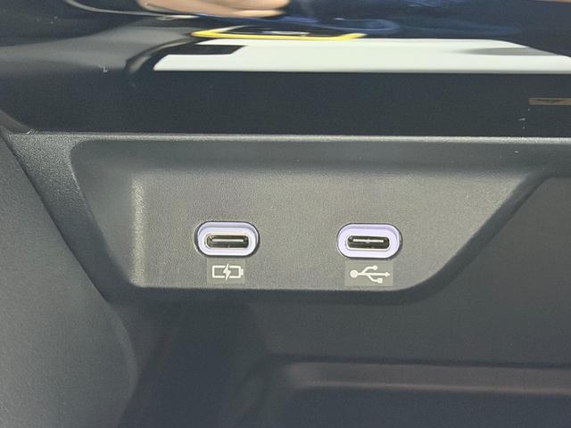 アルファードハイブリッド Ｚ　ユニバーサルステップ　トヨタチームメイトアドバンストパーク　ヘッドアップＤ　左右独立ムーンルーフ　フリップダウンモニター　レーダーＣ　ＰＣＳ　ＬＫＡ　ＢＳＭ　ＡＣ１００Ｖドラレコ　ＥＴＣ（37枚目）