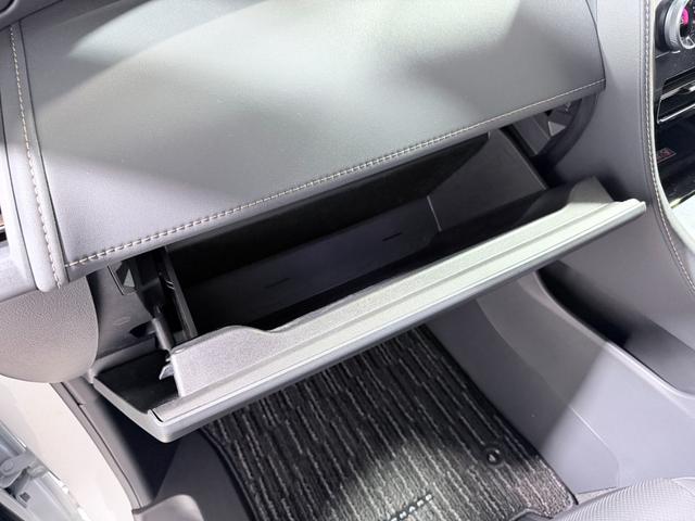 アルファードハイブリッド Ｚ　ユニバーサルステップ　トヨタチームメイトアドバンストパーク　ヘッドアップＤ　左右独立ムーンルーフ　フリップダウンモニター　レーダーＣ　ＰＣＳ　ＬＫＡ　ＢＳＭ　ＡＣ１００Ｖドラレコ　ＥＴＣ（38枚目）