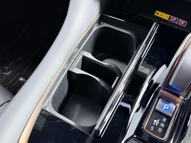 アルファードハイブリッド Ｚ　ユニバーサルステップ　トヨタチームメイトアドバンストパーク　ヘッドアップＤ　左右独立ムーンルーフ　フリップダウンモニター　レーダーＣ　ＰＣＳ　ＬＫＡ　ＢＳＭ　ＡＣ１００Ｖドラレコ　ＥＴＣ（39枚目）