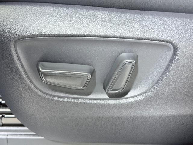 アルファードハイブリッド Ｚ　ユニバーサルステップ　トヨタチームメイトアドバンストパーク　ヘッドアップＤ　左右独立ムーンルーフ　フリップダウンモニター　レーダーＣ　ＰＣＳ　ＬＫＡ　ＢＳＭ　ＡＣ１００Ｖドラレコ　ＥＴＣ（44枚目）