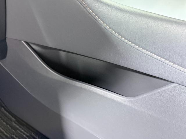 アルファードハイブリッド Ｚ　ユニバーサルステップ　トヨタチームメイトアドバンストパーク　ヘッドアップＤ　左右独立ムーンルーフ　フリップダウンモニター　レーダーＣ　ＰＣＳ　ＬＫＡ　ＢＳＭ　ＡＣ１００Ｖドラレコ　ＥＴＣ（49枚目）