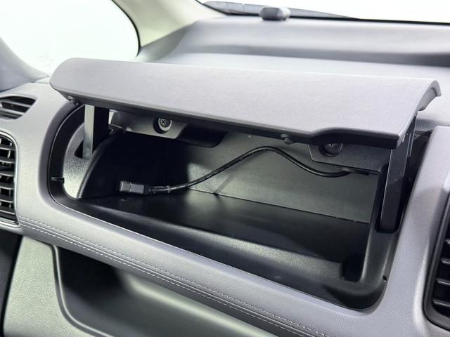 セレナ ハイウェイスターＶ　ＰｒｏＰＩＬＯＴ　純正１０ｉｎｃナビＴＶ　３６０カメラ　後席モニター　レーダーＣ　衝突軽減Ｂ　レーンアシスト　ＢＳＭ　両側パワースライドドア　パークアシスト　クリアランスソナー　ドライブレコーダー（34枚目）