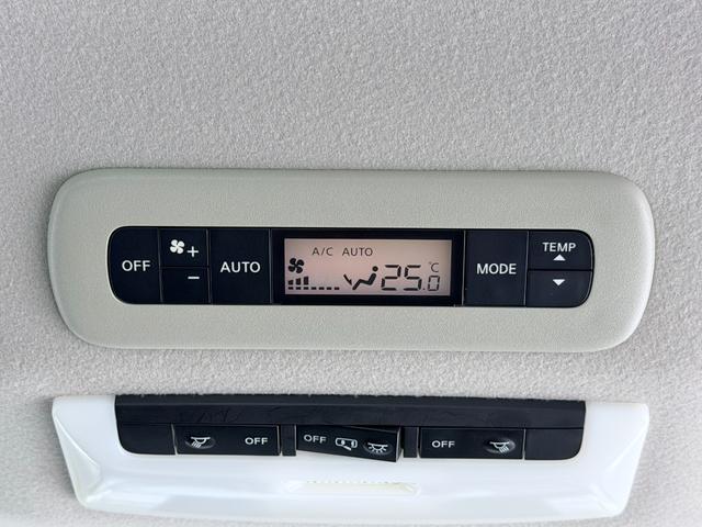 セレナ ハイウェイスターＶ　ＰｒｏＰＩＬＯＴ　純正１０ｉｎｃナビＴＶ　３６０カメラ　後席モニター　レーダーＣ　衝突軽減Ｂ　レーンアシスト　ＢＳＭ　両側パワースライドドア　パークアシスト　クリアランスソナー　ドライブレコーダー（42枚目）