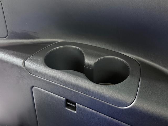 セレナ ハイウェイスターＶ　ＰｒｏＰＩＬＯＴ　純正１０ｉｎｃナビＴＶ　３６０カメラ　後席モニター　レーダーＣ　衝突軽減Ｂ　レーンアシスト　ＢＳＭ　両側パワースライドドア　パークアシスト　クリアランスソナー　ドライブレコーダー（43枚目）