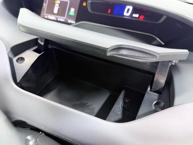 セレナ ハイウェイスターＶ　ＰｒｏＰＩＬＯＴ　純正１０ｉｎｃナビＴＶ　３６０カメラ　後席モニター　レーダーＣ　衝突軽減Ｂ　レーンアシスト　ＢＳＭ　両側パワースライドドア　パークアシスト　クリアランスソナー　ドライブレコーダー（55枚目）