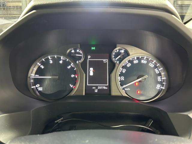 ランドクルーザープラド ＴＸ　Ｌパッケージ　マットブラックエディション　サンルーフ　黒革シート　ＡＬＰＩＮＥ９ｉｎｃナビＴＶ　バックカメラ　後席モニター　パワーシート／ヒーター／エアコン　レーダークルコン　衝突軽減Ｂ　レーンアシスト　オートハイビーム　前後ドラレコ　ＥＴＣ（12枚目）