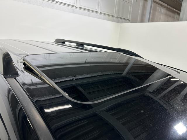 ランドクルーザープラド ＴＸ　Ｌパッケージ　マットブラックエディション　サンルーフ　黒革シート　ＡＬＰＩＮＥ９ｉｎｃナビＴＶ　バックカメラ　後席モニター　パワーシート／ヒーター／エアコン　レーダークルコン　衝突軽減Ｂ　レーンアシスト　オートハイビーム　前後ドラレコ　ＥＴＣ（30枚目）