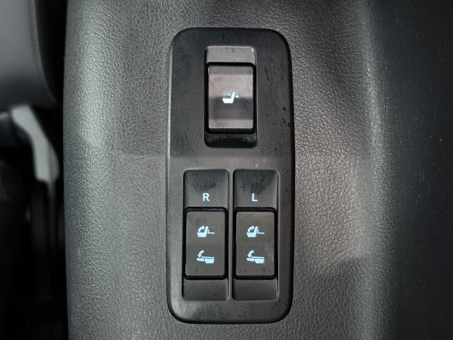 ランドクルーザープラド ＴＸ　Ｌパッケージ　マットブラックエディション　サンルーフ　黒革シート　ＡＬＰＩＮＥ９ｉｎｃナビＴＶ　バックカメラ　後席モニター　パワーシート／ヒーター／エアコン　レーダークルコン　衝突軽減Ｂ　レーンアシスト　オートハイビーム　前後ドラレコ　ＥＴＣ（52枚目）