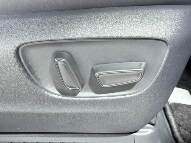 ヴェルファイアハイブリッド Ｚ　プレミア　トヨタチームメイト　アドバンスドパーク　左右独立ムーンルーフ　黒革シート　１４ｉｎｃナビＴＶ　３６０カメラ　後席モニター　ヘッドアップＤ　デジタルインナーミラー　パワーシート／ヒーター／エアコン（10枚目）