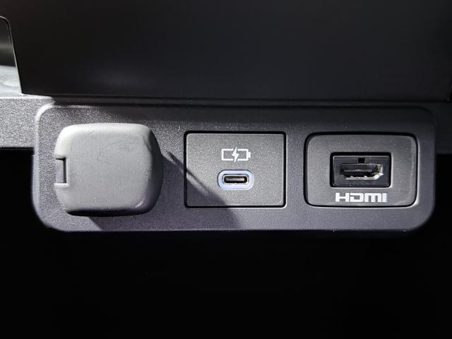 ヴェルファイアハイブリッド Ｚ　プレミア　トヨタチームメイト　アドバンスドパーク　左右独立ムーンルーフ　黒革シート　１４ｉｎｃナビＴＶ　３６０カメラ　後席モニター　ヘッドアップＤ　デジタルインナーミラー　パワーシート／ヒーター／エアコン（48枚目）