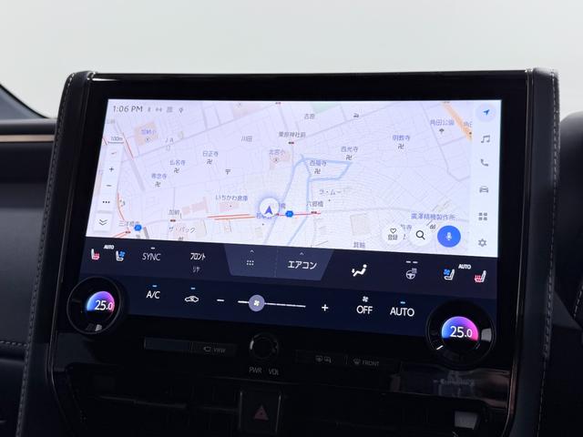 アルファードハイブリッド Ｚ　左右独立ムーンルーフ　黒革シート　ユニバーサルステップ　１４ｉｎｃナビＴＶ　３６０カメラ　後席モニター　デジタルインナーミラー　パワーシート／ヒーター／エアコン　電動リアゲート　レーダーＣ　衝突軽減Ｂ（30枚目）