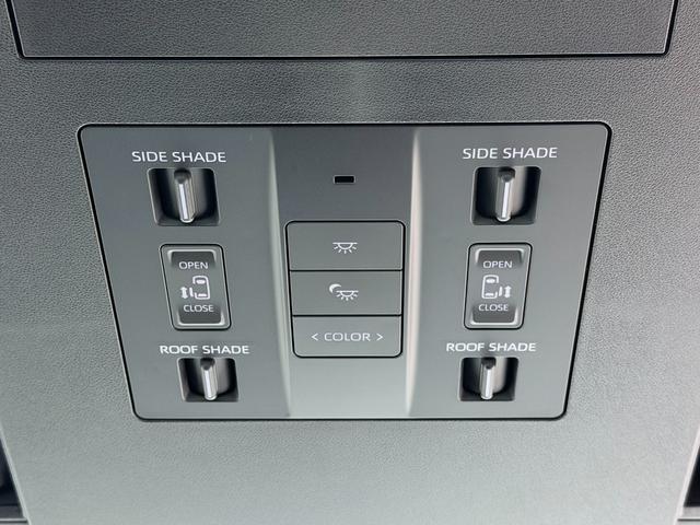 アルファードハイブリッド Ｚ　左右独立ムーンルーフ　黒革シート　ユニバーサルステップ　１４ｉｎｃナビＴＶ　３６０カメラ　後席モニター　デジタルインナーミラー　パワーシート／ヒーター／エアコン　電動リアゲート　レーダーＣ　衝突軽減Ｂ（40枚目）