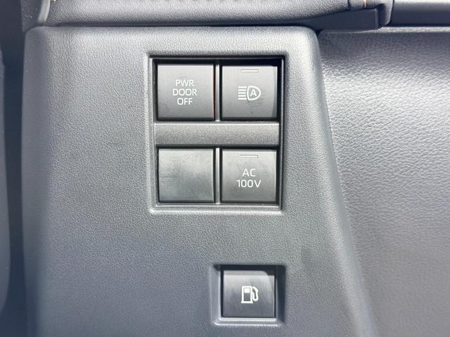 アルファードハイブリッド Ｚ　左右独立ムーンルーフ　黒革シート　ユニバーサルステップ　１４ｉｎｃナビＴＶ　３６０カメラ　後席モニター　デジタルインナーミラー　パワーシート／ヒーター／エアコン　電動リアゲート　レーダーＣ　衝突軽減Ｂ（44枚目）