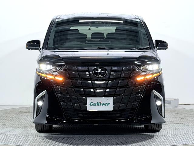 アルファードハイブリッド Ｚ　左右独立ムーンルーフ　黒革シート　ユニバーサルステップ　１４ｉｎｃナビＴＶ　３６０カメラ　後席モニター　デジタルインナーミラー　パワーシート／ヒーター／エアコン　電動リアゲート　レーダーＣ　衝突軽減Ｂ（67枚目）