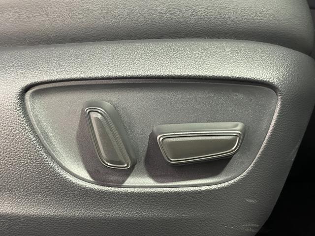 アルファード Ｚ　トヨタチームメイト　アドバンスドパーク　左右独立ムーンルーフ　黒革　モデリスタ　１４ｉｎｃナビＴＶ　３６０カメラ　後席モニター　デジタルインナーミラー　パワーシート／ヒーター／エアコン　電動リアゲート（11枚目）