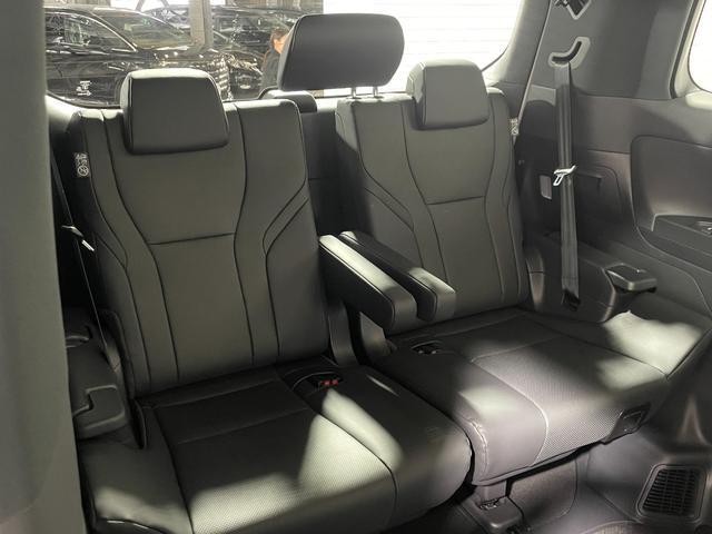 アルファード Ｚ　トヨタチームメイト　アドバンスドパーク　左右独立ムーンルーフ　黒革　モデリスタ　１４ｉｎｃナビＴＶ　３６０カメラ　後席モニター　デジタルインナーミラー　パワーシート／ヒーター／エアコン　電動リアゲート（15枚目）