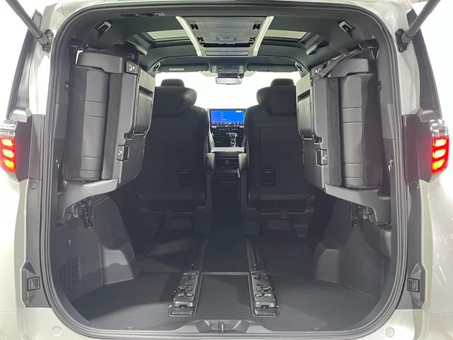 アルファード Ｚ　トヨタチームメイト　アドバンスドパーク　左右独立ムーンルーフ　黒革　モデリスタ　１４ｉｎｃナビＴＶ　３６０カメラ　後席モニター　デジタルインナーミラー　パワーシート／ヒーター／エアコン　電動リアゲート（23枚目）