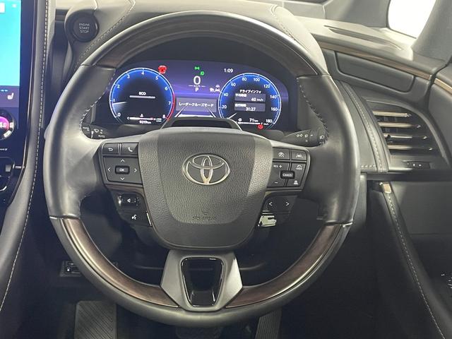 アルファード Ｚ　トヨタチームメイト　アドバンスドパーク　左右独立ムーンルーフ　黒革　モデリスタ　１４ｉｎｃナビＴＶ　３６０カメラ　後席モニター　デジタルインナーミラー　パワーシート／ヒーター／エアコン　電動リアゲート（50枚目）