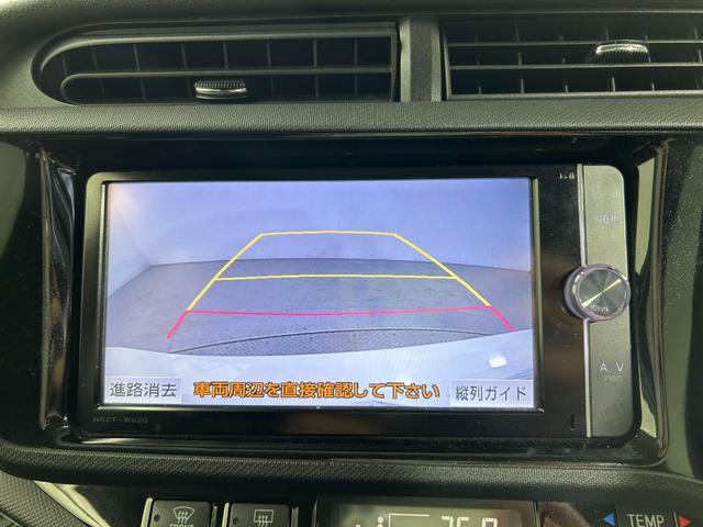 アクア Ｇ　Ｇ’ｓ　社外ナビ　フルセグＴＶ／ＣＤ／ＤＶＤ／Ｂｌｕｅｔｏｏｔｈ接続　バックカメラ　ハーフレザーシート　プッシュスタート　スマートキー　オートライト　フォグランプ　　ＥＴＣ　前後ドライブレコーダー（5枚目）