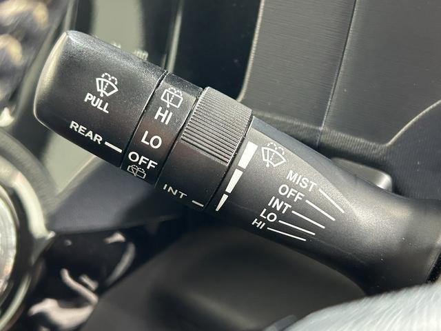 アクア Ｇ　Ｇ’ｓ　社外ナビ　フルセグＴＶ／ＣＤ／ＤＶＤ／Ｂｌｕｅｔｏｏｔｈ接続　バックカメラ　ハーフレザーシート　プッシュスタート　スマートキー　オートライト　フォグランプ　　ＥＴＣ　前後ドライブレコーダー（41枚目）