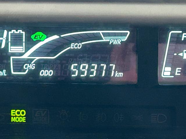 アクア Ｇ　Ｇ’ｓ　社外ナビ　フルセグＴＶ／ＣＤ／ＤＶＤ／Ｂｌｕｅｔｏｏｔｈ接続　バックカメラ　ハーフレザーシート　プッシュスタート　スマートキー　オートライト　フォグランプ　　ＥＴＣ　前後ドライブレコーダー（48枚目）