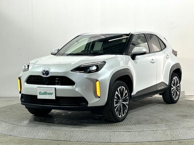 ヤリスクロス ハイブリッドZ 純正ナビ 衝突軽減 全方位カメラ バックカメラ シートヒーター パワーシート レーダークルコン コーナーセンサー レーンアシスト LEDヘッドライト スマートキー 純正AW 前後純正ドラレコ(19枚目)