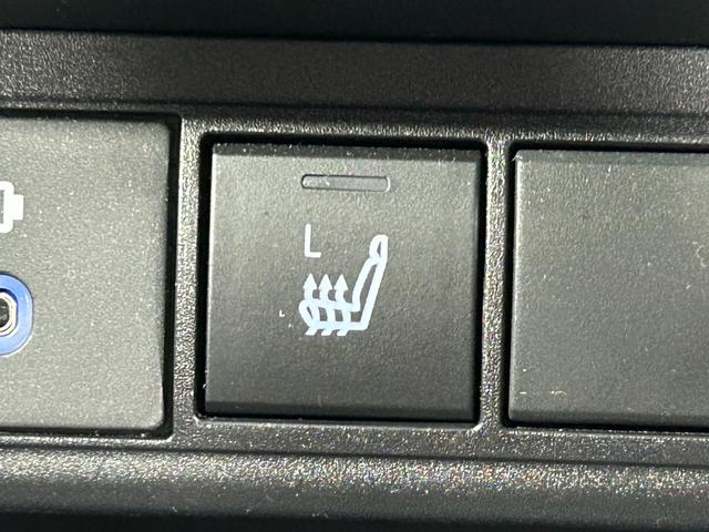 ヤリスクロス ハイブリッドZ 純正ナビ 衝突軽減 全方位カメラ バックカメラ シートヒーター パワーシート レーダークルコン コーナーセンサー レーンアシスト LEDヘッドライト スマートキー 純正AW 前後純正ドラレコ(23枚目)