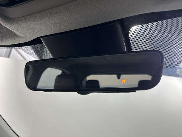 ヤリスクロス ハイブリッドZ 純正ナビ 衝突軽減 全方位カメラ バックカメラ シートヒーター パワーシート レーダークルコン コーナーセンサー レーンアシスト LEDヘッドライト スマートキー 純正AW 前後純正ドラレコ(41枚目)