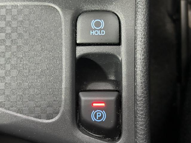 ヤリスクロス ハイブリッドZ 純正ナビ 衝突軽減 全方位カメラ バックカメラ シートヒーター パワーシート レーダークルコン コーナーセンサー レーンアシスト LEDヘッドライト スマートキー 純正AW 前後純正ドラレコ(42枚目)