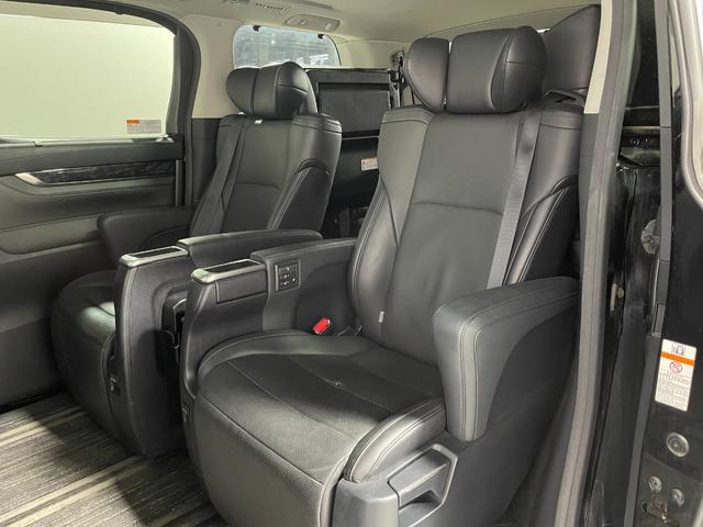 アルファード 2.5S Cパッケージ TRDエアロ サンルーフ 黒革シート ALPINE11incナビTV フリップダウンモニター デジタルインナーミラー パワーシート/ヒーター/エアコン レーダーC 衝突軽減B レーンアシスト BSM(25枚目)