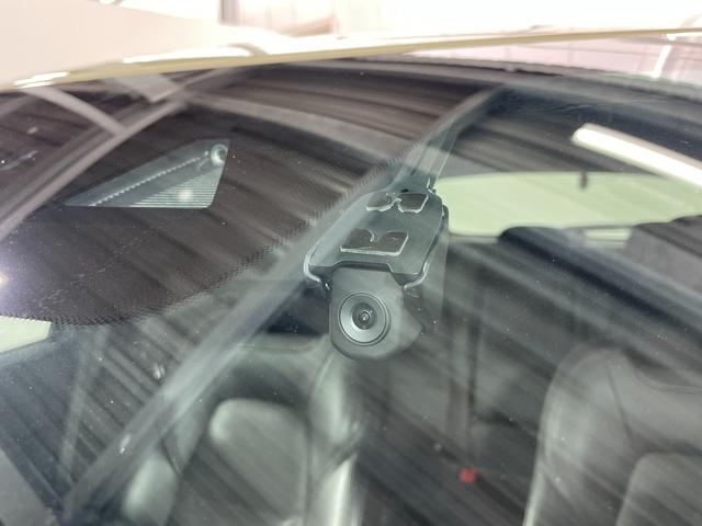 ＣＸ－５ ＸＤ　エクスクルーシブモード　後期　黒革シート　１０．２５ｉｎｃナビＴＶ　３６０カメラ　ヘッドアップデイスプレイ　レーダークルコン　衝突軽減Ｂ　レーンアシスト　ブラインドＳＭ　パワーバックドア　パワーシート／ヒーター／エアコン（8枚目）