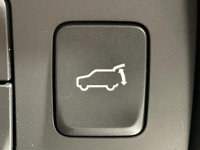 ＣＸ－５ ＸＤ　エクスクルーシブモード　後期　黒革シート　１０．２５ｉｎｃナビＴＶ　３６０カメラ　ヘッドアップデイスプレイ　レーダークルコン　衝突軽減Ｂ　レーンアシスト　ブラインドＳＭ　パワーバックドア　パワーシート／ヒーター／エアコン（11枚目）