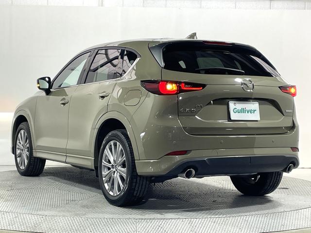 ＣＸ－５ ＸＤ　エクスクルーシブモード　後期　黒革シート　１０．２５ｉｎｃナビＴＶ　３６０カメラ　ヘッドアップデイスプレイ　レーダークルコン　衝突軽減Ｂ　レーンアシスト　ブラインドＳＭ　パワーバックドア　パワーシート／ヒーター／エアコン（21枚目）
