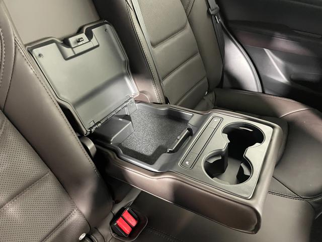 ＣＸ－５ ＸＤ　エクスクルーシブモード　後期　黒革シート　１０．２５ｉｎｃナビＴＶ　３６０カメラ　ヘッドアップデイスプレイ　レーダークルコン　衝突軽減Ｂ　レーンアシスト　ブラインドＳＭ　パワーバックドア　パワーシート／ヒーター／エアコン（28枚目）