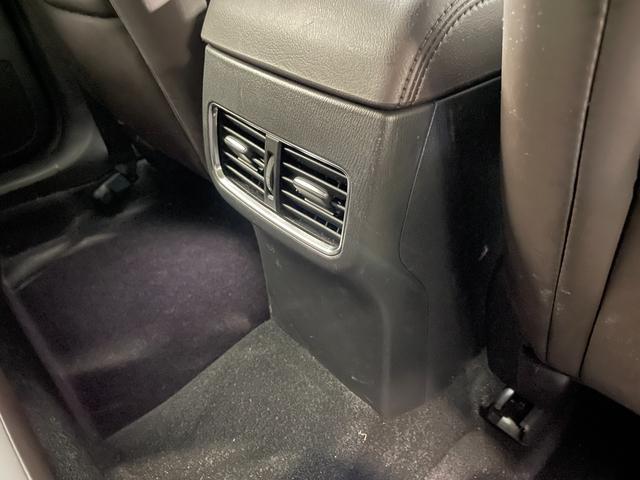 ＣＸ－５ ＸＤ　エクスクルーシブモード　後期　黒革シート　１０．２５ｉｎｃナビＴＶ　３６０カメラ　ヘッドアップデイスプレイ　レーダークルコン　衝突軽減Ｂ　レーンアシスト　ブラインドＳＭ　パワーバックドア　パワーシート／ヒーター／エアコン（30枚目）