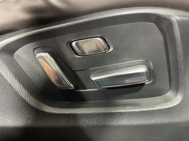 ＣＸ－５ ＸＤ　エクスクルーシブモード　後期　黒革シート　１０．２５ｉｎｃナビＴＶ　３６０カメラ　ヘッドアップデイスプレイ　レーダークルコン　衝突軽減Ｂ　レーンアシスト　ブラインドＳＭ　パワーバックドア　パワーシート／ヒーター／エアコン（33枚目）